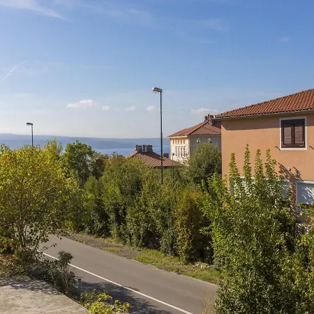 Apartament Dino